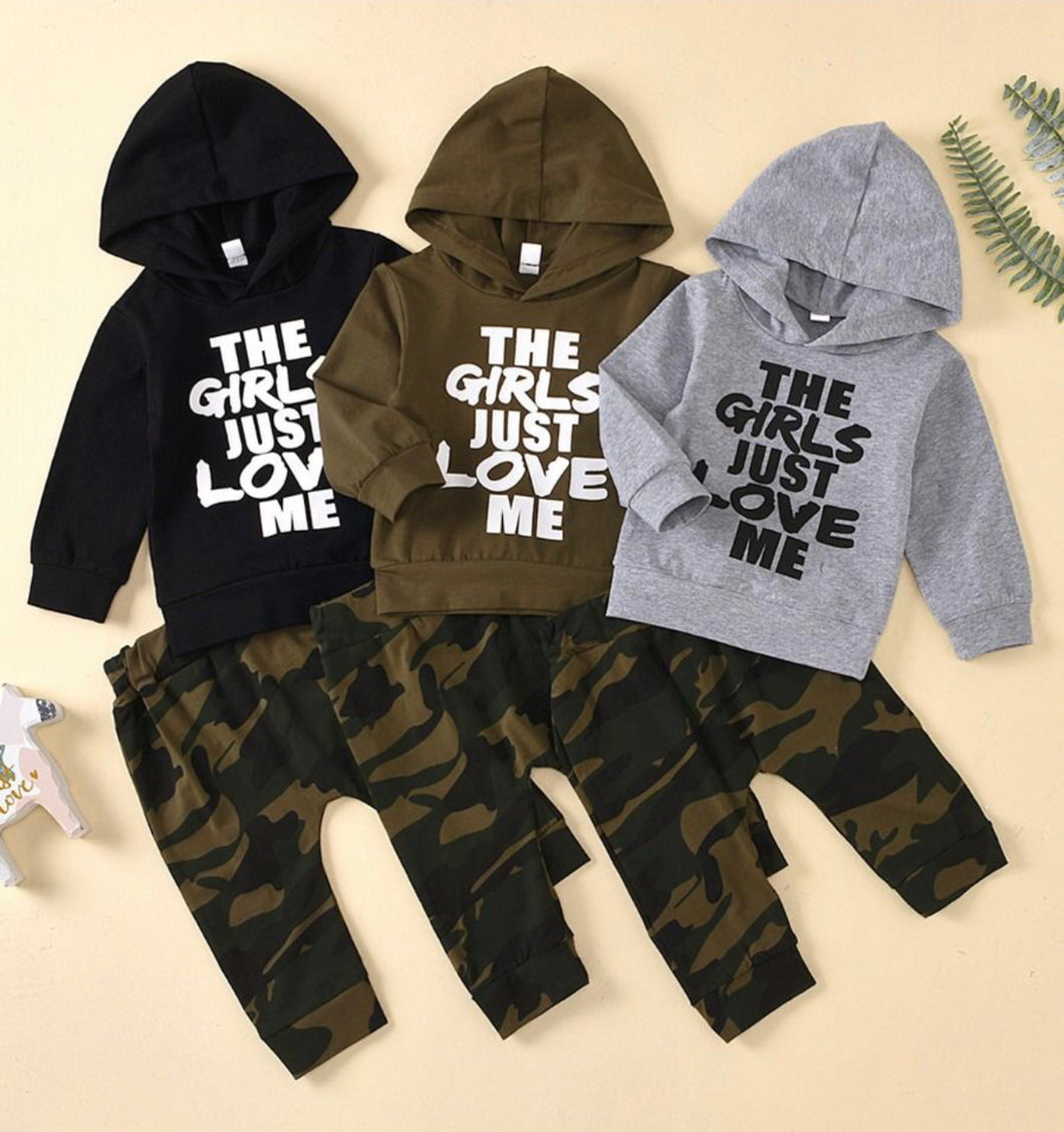 Girls Love Me Set